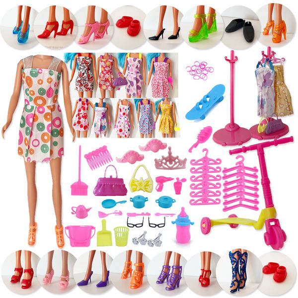 UBRANKA SUKIENKI AKCESORIA DLA LALEK ZESTAW zdjęcie 1