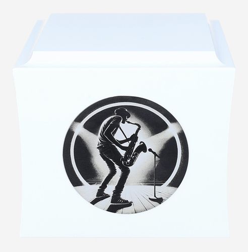 Urna dla saksofonisty Urna kremacyjna z saksofonem Biała na Arena.pl