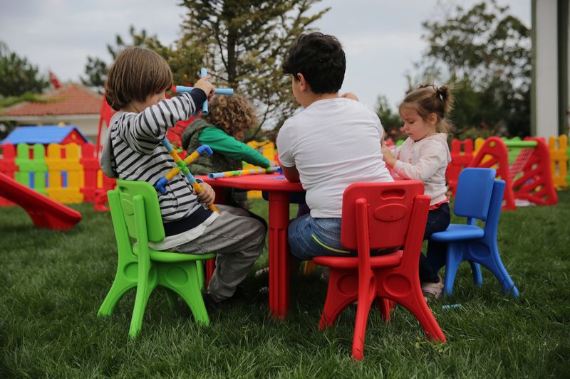 krzesełko dla dziecka plastikowe Fruit niebieski zdjęcie 4