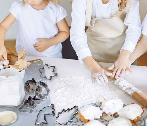 Zestaw 26 Foremek Do Ciastek Ze Stali Nierdzewnej na Arena.pl