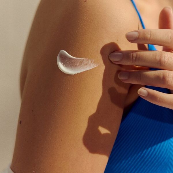 NIVEA SUN Protect & Moisture Balsam do opalania SPF 20, 200 ml zdjęcie 4