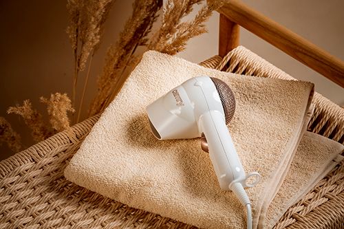 CR 2257 Suszarka 1400W zdjęcie 9