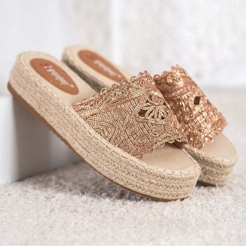 Klapki Espadryle Na Platformie r.39 na Arena.pl