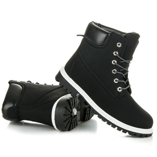 Czarne Traperki r.40 na Arena.pl