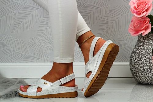 SANDAŁY DAMSKIE SKÓRA PROFILOWANE SZYTE RZEP na Arena.pl