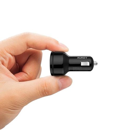 CC-T8 ultraszybka ładowarka samochodowa 2xUSB Quick Charge 3.0 6A 36W na Arena.pl