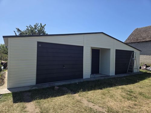 Garaż Blaszany z pomieszczeniem gospodarczym 12x5m Biały + Ciemny Grafit na Arena.pl