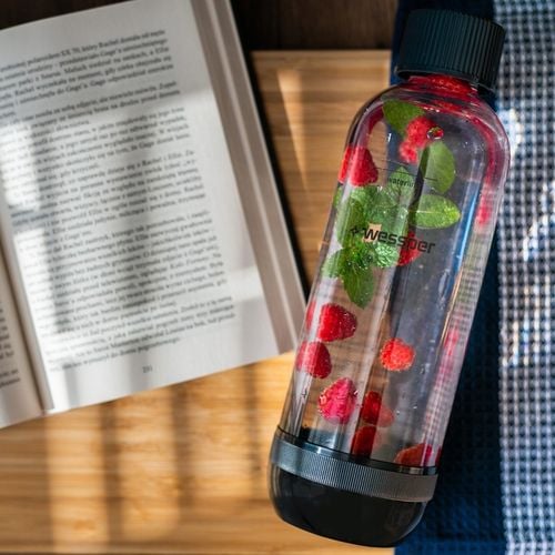 BUTELKA WESSPER DO SATURATORA WODY GAZOWANEJ AQUAFRIZZ CZARNA 0,8L BEZ na Arena.pl