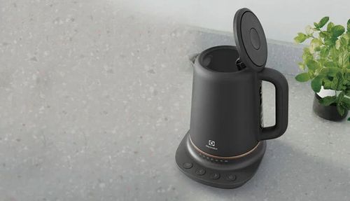 CZAJNIK ELEKTRYCZNY ELECTROLUX E7K1-6BP na Arena.pl