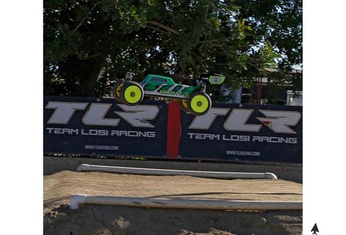 TLR 8ight-E Buggy 1:8 4.0 Race Kit na Arena.pl