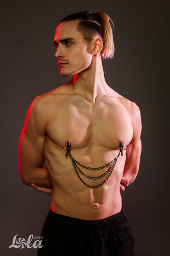 clams party hard uncensored na Arena.pl