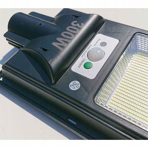 Latarnia Solarna Led Smd 300W + Pilot + Mocowanie zdjęcie 9