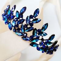 CZARNY diadem tiara korona niebieska opal efektowna listki cyrkonie duża