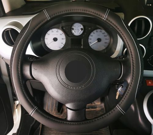 VW Passat B5 B6 B7 Golf 4 5 6 7 Tiguan Touran skóra materiał na kierownice na Arena.pl