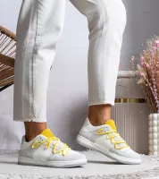 Szare sneakersy damskie trampki z żółtymi sznurówkami Arcobaleno 39