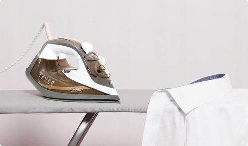 Żelazko parowe Kernau KSSI 2201 C 2200W Anti-Calc Stopa ceramiczna Titanum na Arena.pl