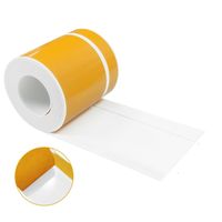 Listwa przypodłogowa PVC YushengTai biała 60x20 mm 25 m samoprzylepna