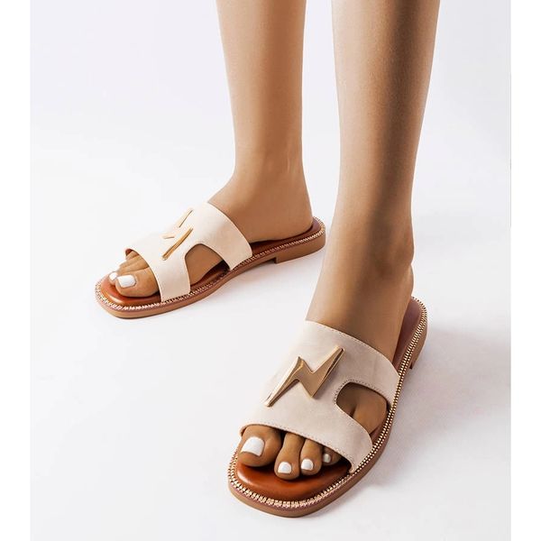 Beżowe płaskie klapki r.39 zdjęcie 2