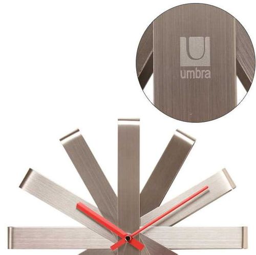 Zegar ścienny stalowy Ribbon Umbra na Arena.pl