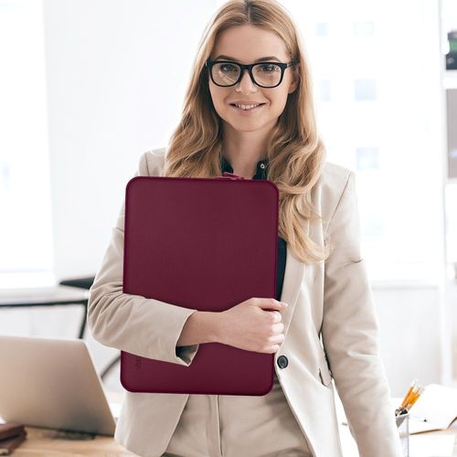 tech-protect neopren laptop 13 mulberry na Arena.pl