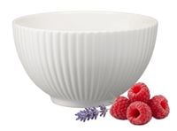 Miseczka miska salaterka porcelanowa 590 ml biała matowa ryflowany wzór