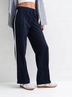 New Look Spodnie dresowe z szerokimi nogawkami (bez sznurek)