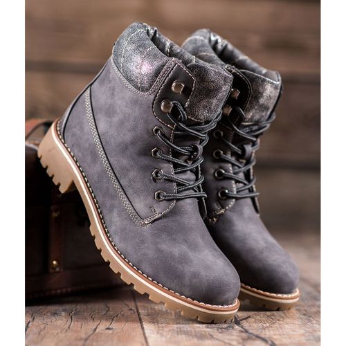 Wiązane Trapery r.39 na Arena.pl