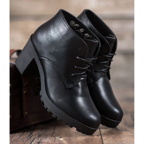 Sznurowane Botki Na Platformie r.37 na Arena.pl