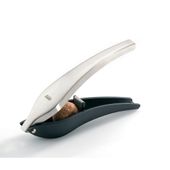 Stalowy dziadek do orzechów dwukomorowy Gefu