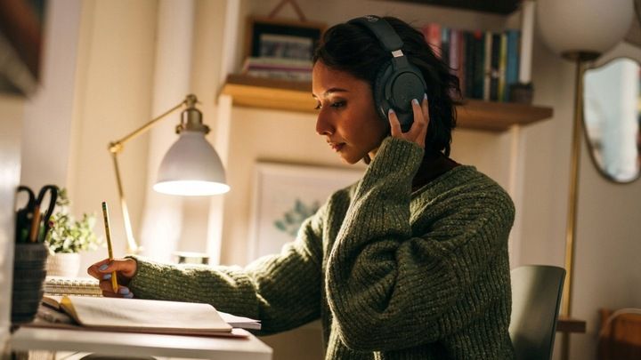 Słuchawki nauszne AUDIO-TECHNICA ATH-M20XBT Czarne zdjęcie 13