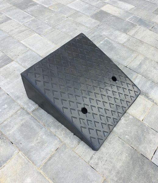 Najazd krawężnik podjazd krawężnikowy 18cm PR-18GC zdjęcie 4