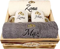 PREZENT0 ŚLUBNY ZESTAW RĘCZNIKI KUBKI0 MĄŻ ŻONA ŚLUB UNIKALNY WYJĄTKOWY