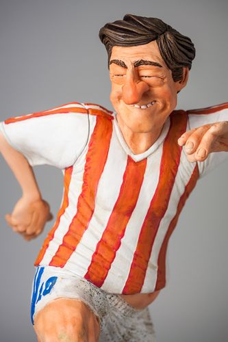 FIGURKA MAŁY PIŁKARZ  - Guilermo Forchino (FO84013) na Arena.pl