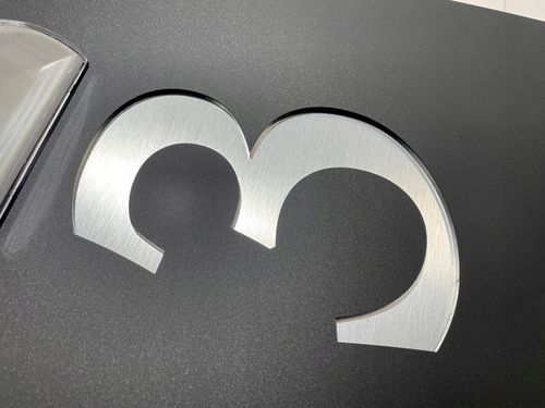 Tabliczka z numerem domu podświetlana solarna 30x40 Tablica Numer Domu na Arena.pl