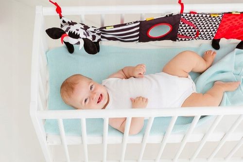 BaliBaZoo KSIĄŻECZKA HARMONIJKA KRÓWKA sensoryczna do łóżeczka dwustronna na Arena.pl