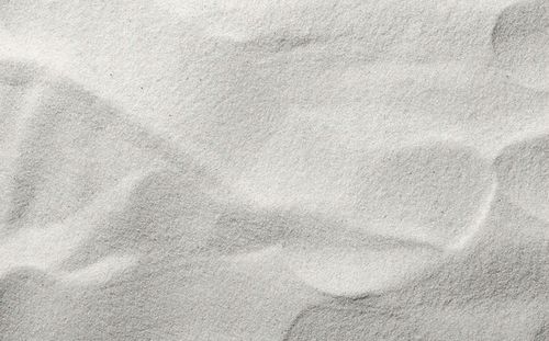 Biały drobny piasek kwarcowy do akwarium 25 KG na Arena.pl