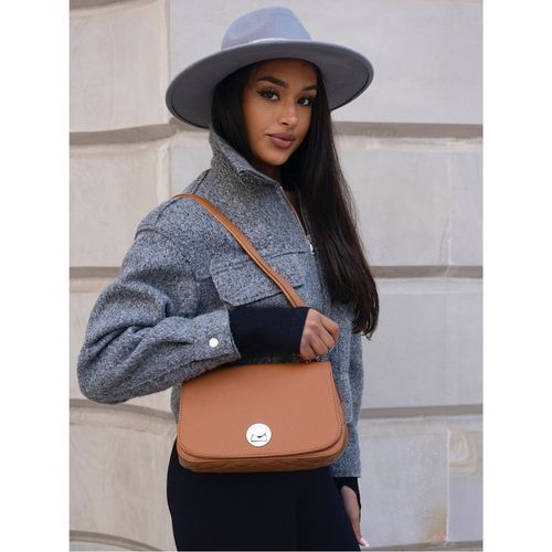 karmelowa torebka damska crossbody ze srebrnymi okuciami - david jones na Arena.pl