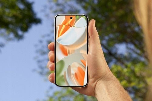 Smartfon Google Pixel 9 Pro 16 GB / 128 GB 5G czarny na Arena.pl