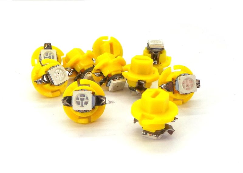 Żarówka LED 0,2W B8.3 , Bx8.3 kokpit, zegary 12V żółta zdjęcie 1