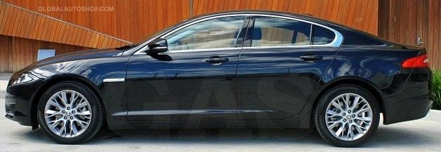 JAGUAR XF / XFR - Listwy CHROM na drzwi boczne dekoracyjne chromowane zdjęcie 2