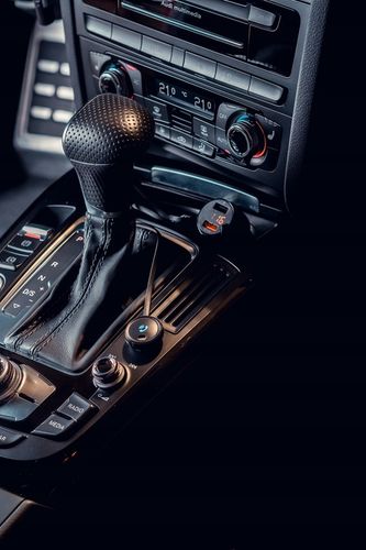 TRANSMITER BLUETOOTH SAMOCHODOWY ŁADOWARKA ZESTAW GŁOŚNOMÓWIĄCY USB na Arena.pl
