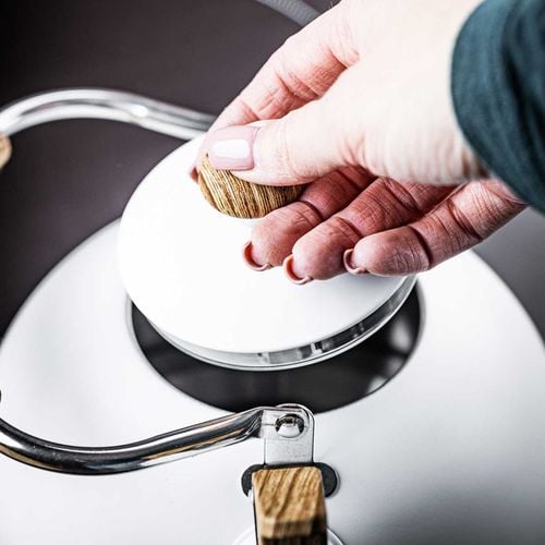 czajnik 2,5l z gwizdkiem kinghoff kh-1860 biały na Arena.pl