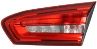 Ford Focus 18-21 HB Lampa tylna w klapę prawa