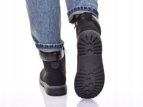 OCIEPLANE DAMSKIE BOTKI ZIMOWE KLASYCZNE TRAPERY BUTY Z FUTERKIEM na Arena.pl