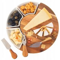 Drewniana Deska Do Serów I Wędlin Z Miseczkami I Nożami