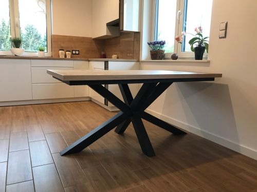 Stół do jadalni "Pająk" na Arena.pl