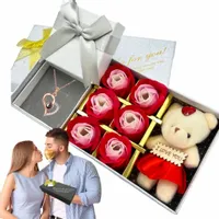 NASZYJNIK + MYDLANE ZAPACHOWE RÓŻE DO KĄPIELI PREZENT NA DZIEŃ KOBIET