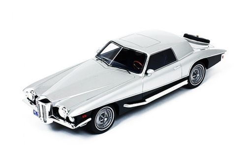 Stutz Blackhawk Coupe rocznik 1971 na Arena.pl
