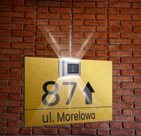 ZŁOTA TABLICZKA ADRESOWA nierdzewna dibond z lampką numer posesji 40x30 cm