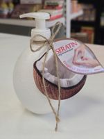 Seratin mydło w płynie, kokosowe, gęste i aksamitne.